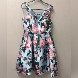 Chi Chi London Women’s Floral A-Line Dress UK Size 14